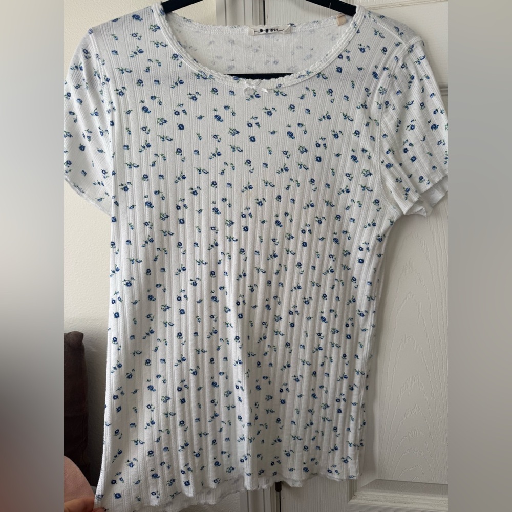DÔEN VIVI TEE IN “SWEET PEA” XL EUC